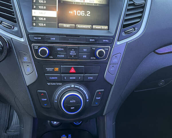 Синій Хендай Санта Фе, об'ємом двигуна 2 л та пробігом 165 тис. км за 19300 $, фото 17 на Automoto.ua