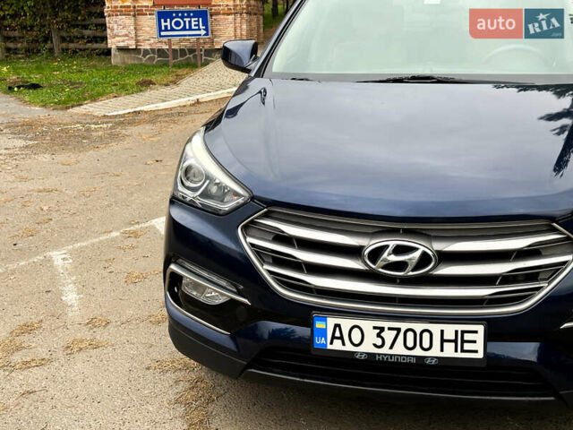 Синий Хендай Санта Фе, объемом двигателя 2.4 л и пробегом 86 тыс. км за 15500 $, фото 28 на Automoto.ua
