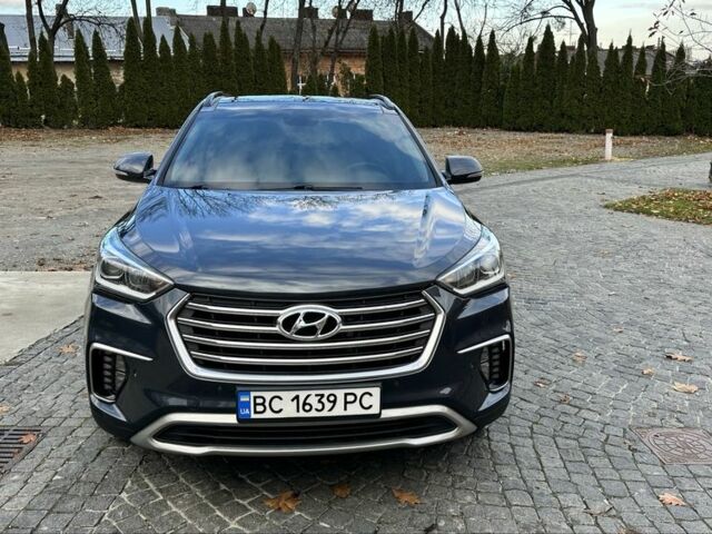 Синий Хендай Санта Фе, объемом двигателя 2.2 л и пробегом 126 тыс. км за 25499 $, фото 2 на Automoto.ua