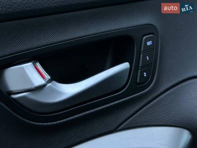 Синий Хендай Санта Фе, объемом двигателя 2 л и пробегом 131 тыс. км за 17290 $, фото 34 на Automoto.ua