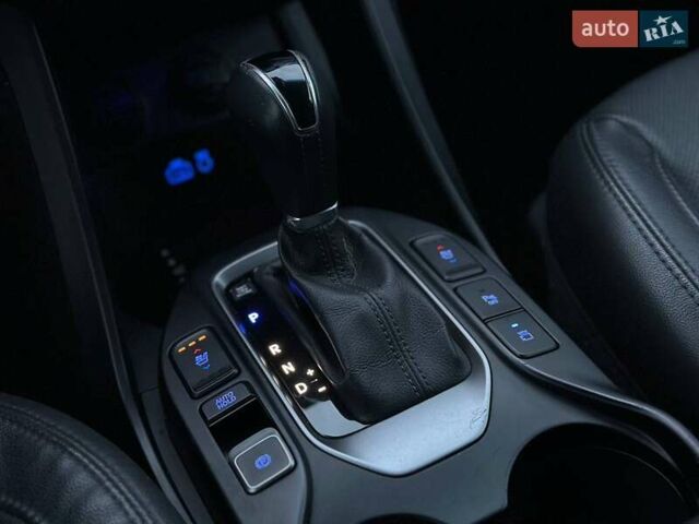 Синий Хендай Санта Фе, объемом двигателя 2 л и пробегом 131 тыс. км за 17290 $, фото 30 на Automoto.ua