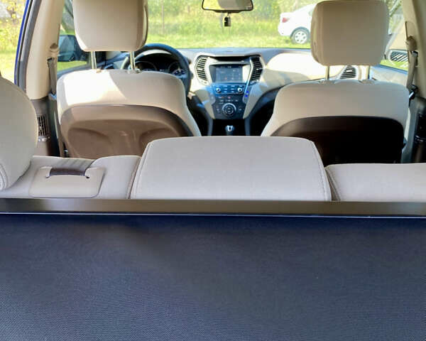 Синий Хендай Санта Фе, объемом двигателя 2.36 л и пробегом 122 тыс. км за 14000 $, фото 28 на Automoto.ua