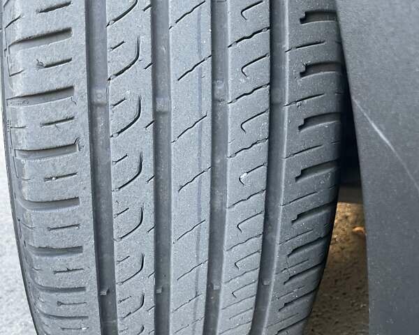 Синій Хендай Санта Фе, об'ємом двигуна 2.36 л та пробігом 160 тис. км за 13900 $, фото 19 на Automoto.ua