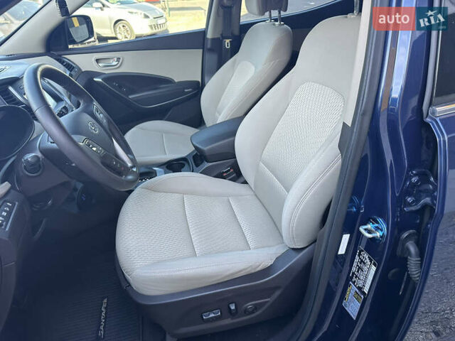 Синий Хендай Санта Фе, объемом двигателя 2.36 л и пробегом 122 тыс. км за 14999 $, фото 48 на Automoto.ua