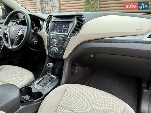 Синий Хендай Санта Фе, объемом двигателя 2.36 л и пробегом 104 тыс. км за 15800 $, фото 54 на Automoto.ua