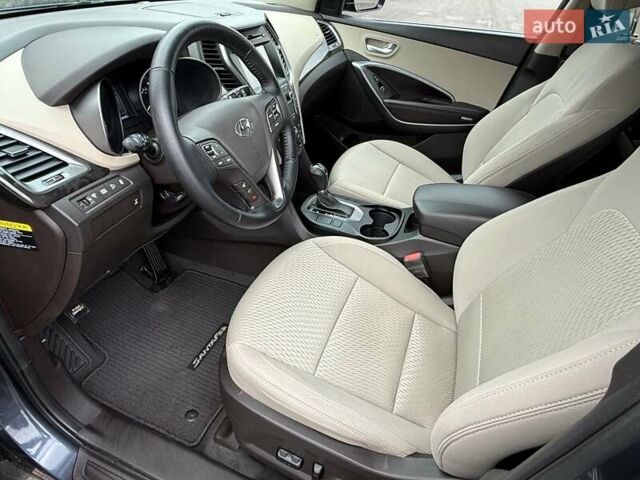 Синий Хендай Санта Фе, объемом двигателя 2.36 л и пробегом 104 тыс. км за 15800 $, фото 37 на Automoto.ua