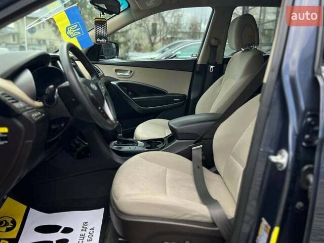 Синий Хендай Санта Фе, объемом двигателя 2.36 л и пробегом 115 тыс. км за 16100 $, фото 12 на Automoto.ua