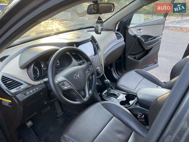 Синій Хендай Санта Фе, об'ємом двигуна 2.36 л та пробігом 160 тис. км за 13900 $, фото 11 на Automoto.ua