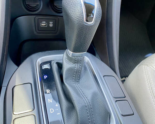 Синий Хендай Санта Фе, объемом двигателя 2.36 л и пробегом 122 тыс. км за 14000 $, фото 18 на Automoto.ua