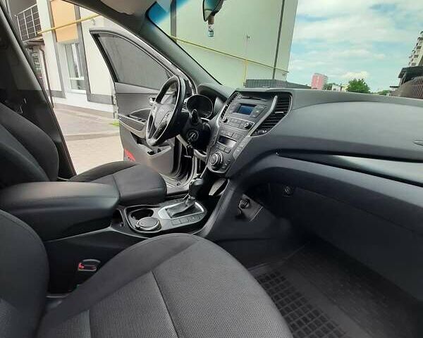 Синий Хендай Санта Фе, объемом двигателя 2.2 л и пробегом 181 тыс. км за 20700 $, фото 3 на Automoto.ua