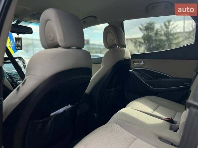 Синий Хендай Санта Фе, объемом двигателя 2.36 л и пробегом 115 тыс. км за 16100 $, фото 28 на Automoto.ua