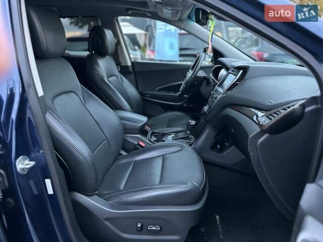 Синий Хендай Санта Фе, объемом двигателя 2 л и пробегом 131 тыс. км за 17290 $, фото 15 на Automoto.ua