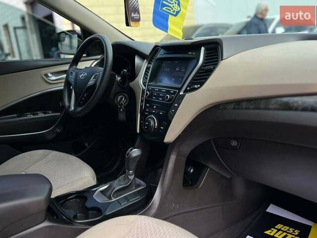 Синий Хендай Санта Фе, объемом двигателя 2.36 л и пробегом 115 тыс. км за 16100 $, фото 24 на Automoto.ua