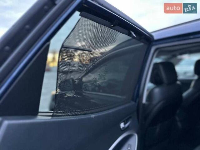 Синий Хендай Санта Фе, объемом двигателя 2 л и пробегом 131 тыс. км за 17290 $, фото 16 на Automoto.ua