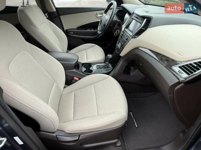 Синий Хендай Санта Фе, объемом двигателя 2.36 л и пробегом 104 тыс. км за 15800 $, фото 49 на Automoto.ua