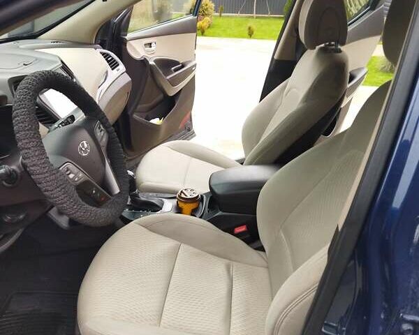 Хендай Санта Фе 2017 в Киеве на Automoto.ua Синий Хендай Санта Фе, объемом двигателя 2.4 л и пробегом 113 тыс. км за 21000 $, фото 36 на Automoto.ua