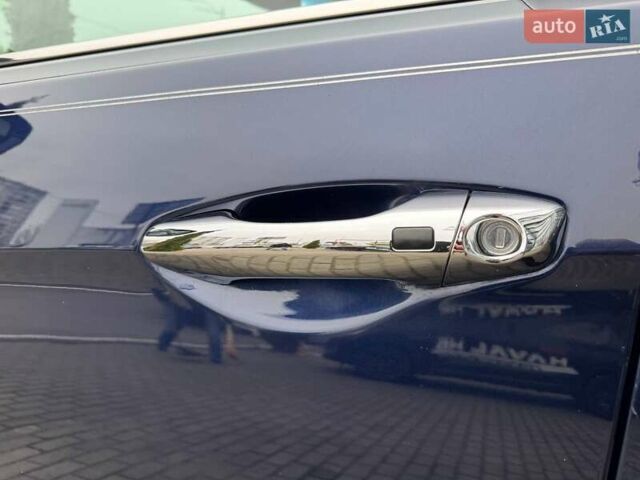 Синий Хендай Санта Фе, объемом двигателя 2 л и пробегом 173 тыс. км за 18000 $, фото 10 на Automoto.ua