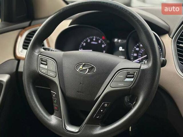 Синій Хендай Санта Фе, об'ємом двигуна 2.36 л та пробігом 97 тис. км за 17900 $, фото 12 на Automoto.ua