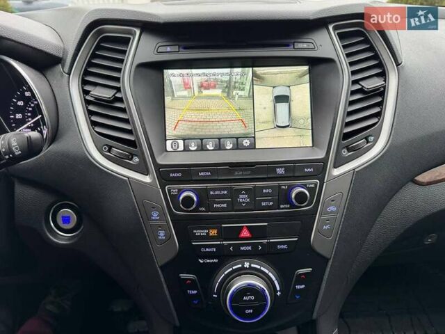 Синий Хендай Санта Фе, объемом двигателя 2 л и пробегом 173 тыс. км за 18000 $, фото 18 на Automoto.ua