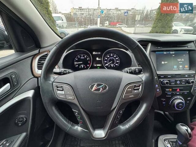Синий Хендай Санта Фе, объемом двигателя 2 л и пробегом 173 тыс. км за 18000 $, фото 13 на Automoto.ua