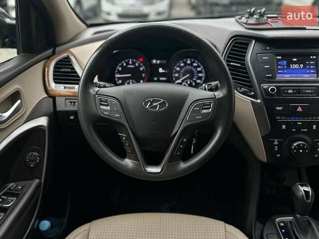 Синій Хендай Санта Фе, об'ємом двигуна 2.36 л та пробігом 97 тис. км за 17900 $, фото 13 на Automoto.ua