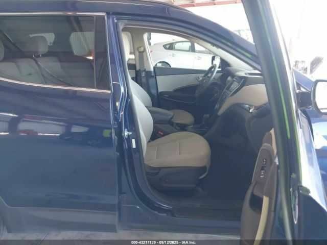 Синий Хендай Санта Фе, объемом двигателя 2.4 л и пробегом 102 тыс. км за 3000 $, фото 9 на Automoto.ua