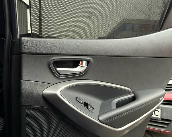 Синій Хендай Санта Фе, об'ємом двигуна 2 л та пробігом 182 тис. км за 21999 $, фото 48 на Automoto.ua