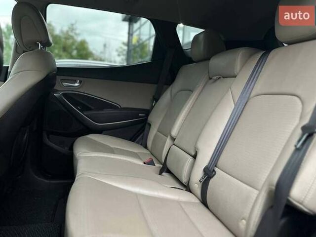 Синій Хендай Санта Фе, об'ємом двигуна 2.36 л та пробігом 97 тис. км за 17900 $, фото 20 на Automoto.ua