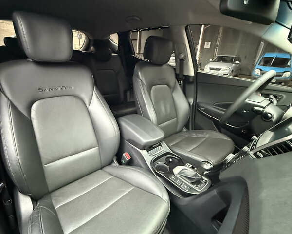 Синій Хендай Санта Фе, об'ємом двигуна 2 л та пробігом 182 тис. км за 21999 $, фото 18 на Automoto.ua