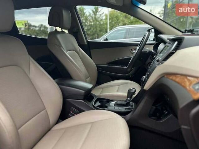 Синій Хендай Санта Фе, об'ємом двигуна 2.36 л та пробігом 97 тис. км за 17900 $, фото 19 на Automoto.ua