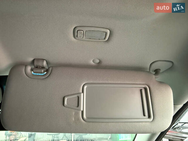 Синій Хендай Санта Фе, об'ємом двигуна 2 л та пробігом 182 тис. км за 21999 $, фото 50 на Automoto.ua