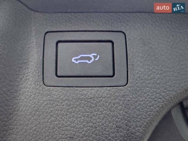 Синий Хендай Санта Фе, объемом двигателя 2 л и пробегом 173 тыс. км за 18000 $, фото 22 на Automoto.ua