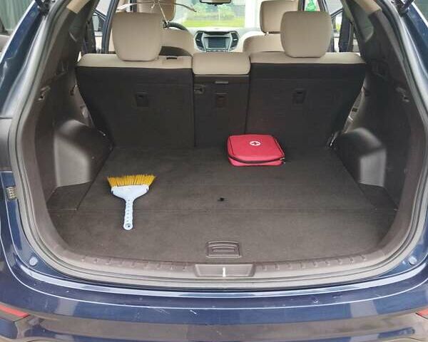 Хендай Санта Фе 2017 в Киеве на Automoto.ua Синий Хендай Санта Фе, объемом двигателя 2.4 л и пробегом 113 тыс. км за 21000 $, фото 34 на Automoto.ua