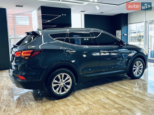 Синій Хендай Санта Фе, об'ємом двигуна 2 л та пробігом 181 тис. км за 20500 $, фото 7 на Automoto.ua