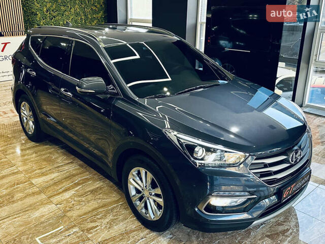 Синій Хендай Санта Фе, об'ємом двигуна 2 л та пробігом 181 тис. км за 20500 $, фото 5 на Automoto.ua