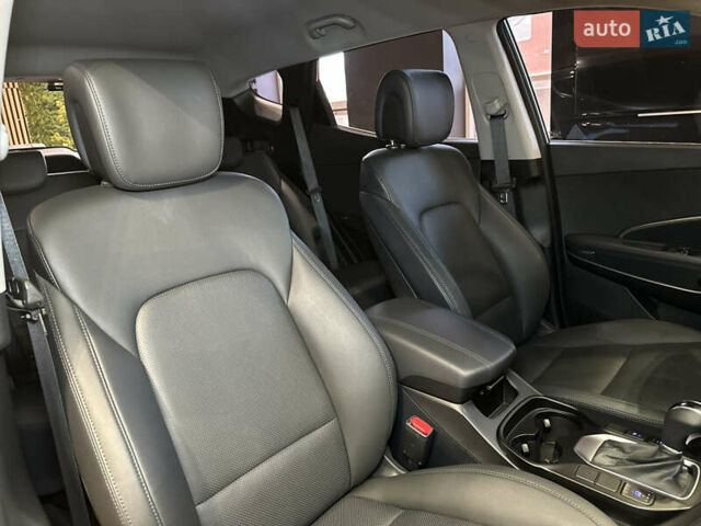 Синій Хендай Санта Фе, об'ємом двигуна 2 л та пробігом 181 тис. км за 20500 $, фото 49 на Automoto.ua