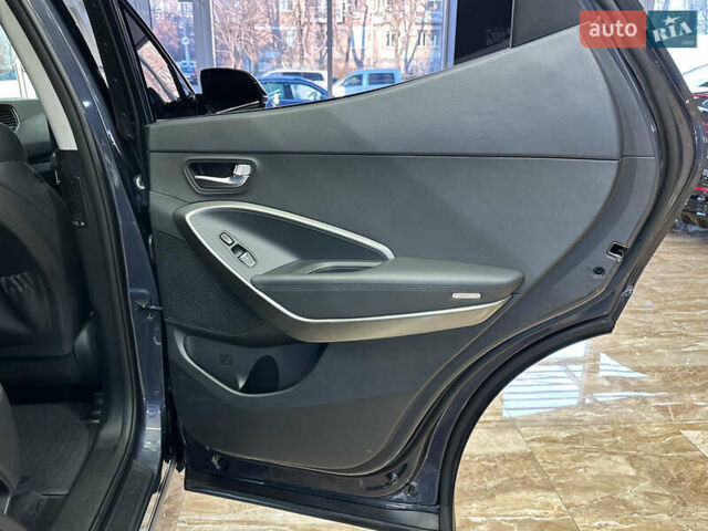 Синій Хендай Санта Фе, об'ємом двигуна 2 л та пробігом 181 тис. км за 20500 $, фото 42 на Automoto.ua