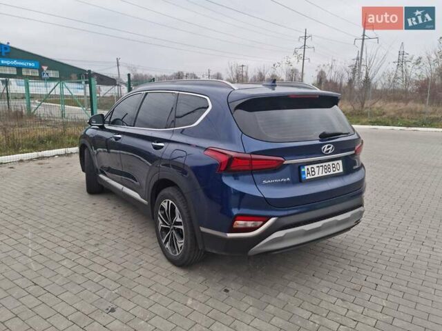 Синий Хендай Санта Фе, объемом двигателя 2 л и пробегом 165 тыс. км за 26500 $, фото 5 на Automoto.ua