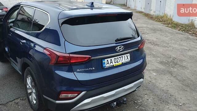Синий Хендай Санта Фе, объемом двигателя 2.36 л и пробегом 80 тыс. км за 21300 $, фото 15 на Automoto.ua