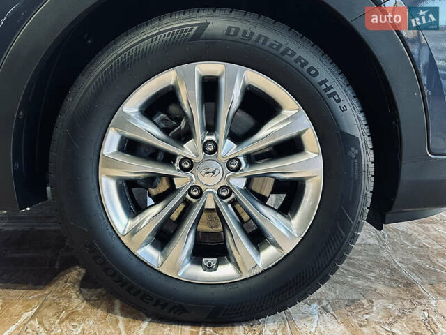 Синій Хендай Санта Фе, об'ємом двигуна 2 л та пробігом 181 тис. км за 20500 $, фото 16 на Automoto.ua