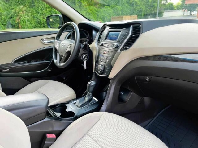Синій Хендай Санта Фе, об'ємом двигуна 2.4 л та пробігом 67 тис. км за 9500 $, фото 13 на Automoto.ua