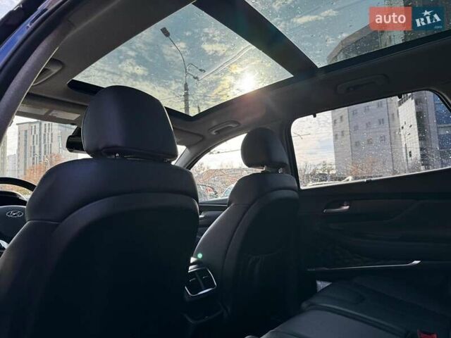 Синий Хендай Санта Фе, объемом двигателя 2 л и пробегом 37 тыс. км за 23730 $, фото 27 на Automoto.ua