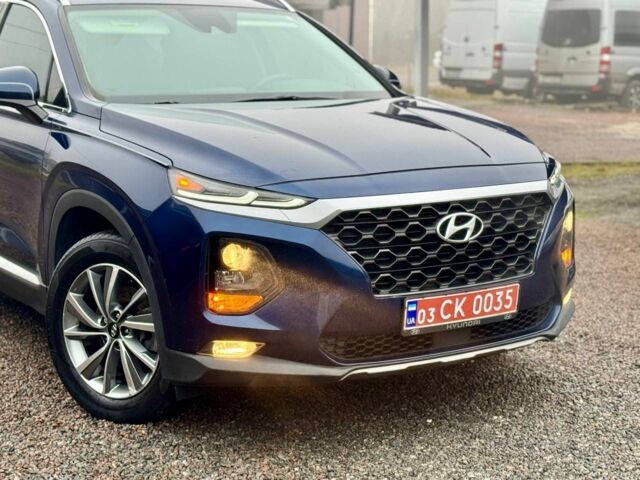 Синий Хендай Санта Фе, объемом двигателя 2.4 л и пробегом 134 тыс. км за 18300 $, фото 1 на Automoto.ua