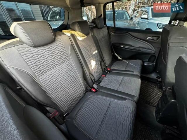 Синий Хендай Санта Фе, объемом двигателя 2 л и пробегом 37 тыс. км за 23730 $, фото 28 на Automoto.ua