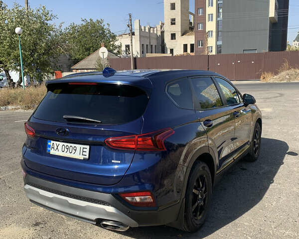 Синий Хендай Санта Фе, объемом двигателя 2.4 л и пробегом 30 тыс. км за 26500 $, фото 1 на Automoto.ua