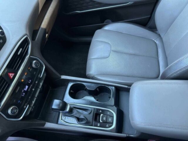 Синий Хендай Санта Фе, объемом двигателя 2 л и пробегом 37 тыс. км за 11000 $, фото 11 на Automoto.ua