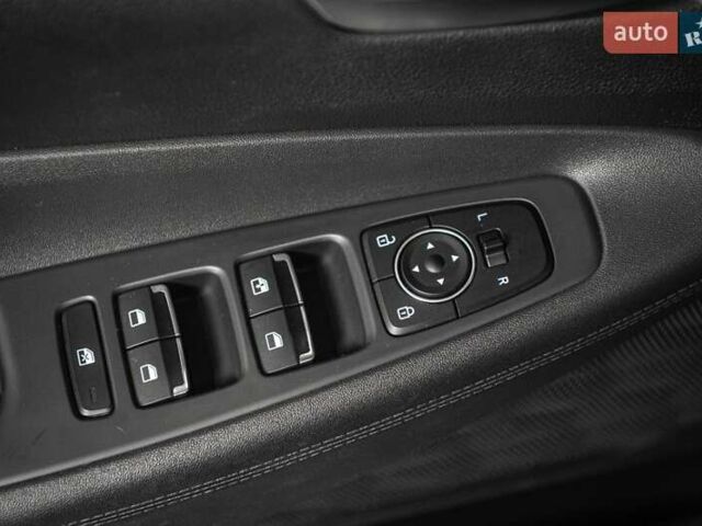 Синий Хендай Санта Фе, объемом двигателя 2.5 л и пробегом 53 тыс. км за 25900 $, фото 14 на Automoto.ua