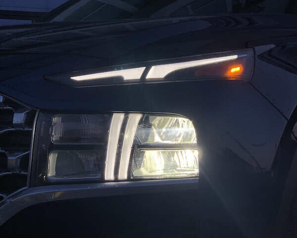 Синий Хендай Санта Фе, объемом двигателя 2.5 л и пробегом 9 тыс. км за 31900 $, фото 43 на Automoto.ua