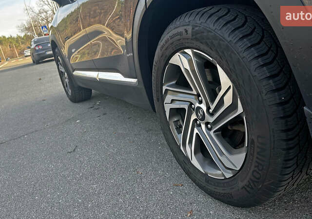 Синій Хендай Санта Фе, об'ємом двигуна 2.15 л та пробігом 45 тис. км за 40000 $, фото 28 на Automoto.ua