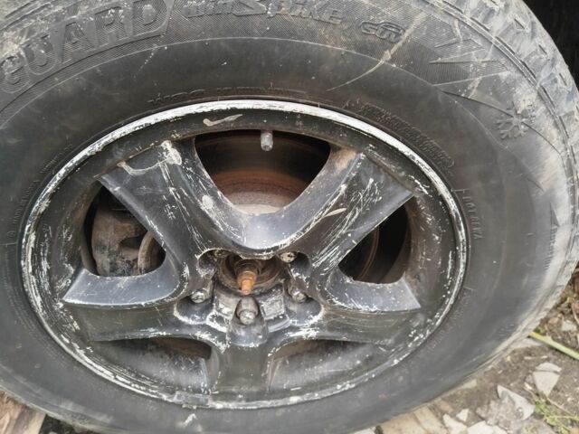 Зеленый Хендай Санта Фе, объемом двигателя 0 л и пробегом 33 тыс. км за 958 $, фото 1 на Automoto.ua